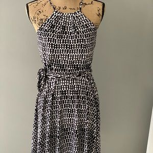 Summertime Sleeveless Dress...Dress Up or Down